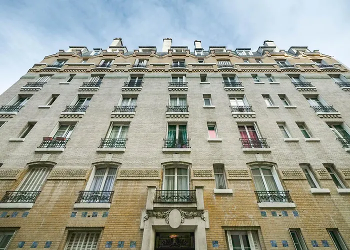 Luxe Parisien